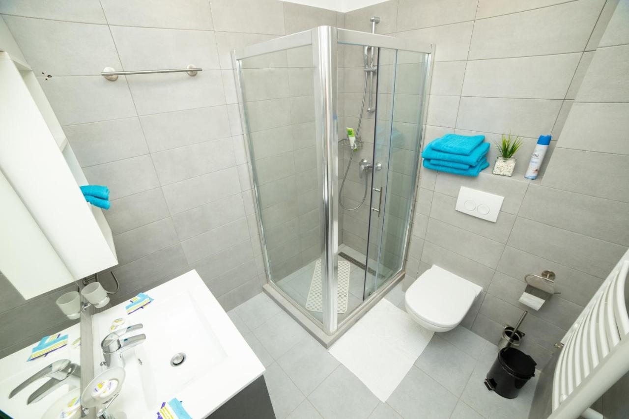 Studio 60 By The Beach Mamaia, Free Parking Casa Del Mar Luaran gambar